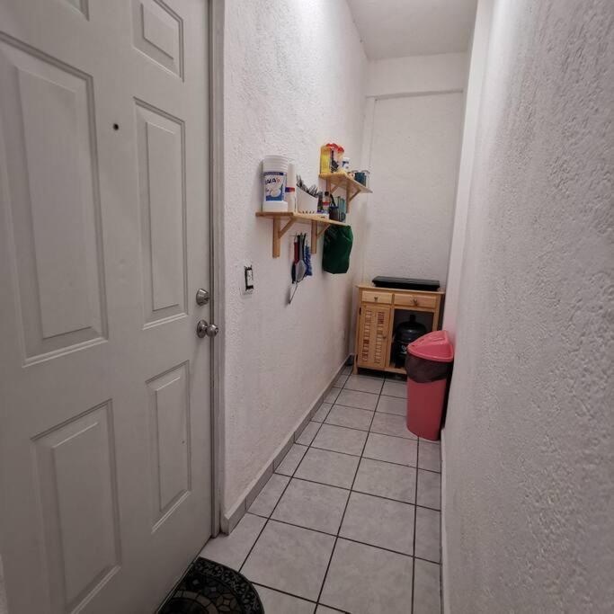 Lovely Studio Apartment With Balcony Ac & Wi-Fi, Minutes From Downtown! Сіуатанехо Екстер'єр фото